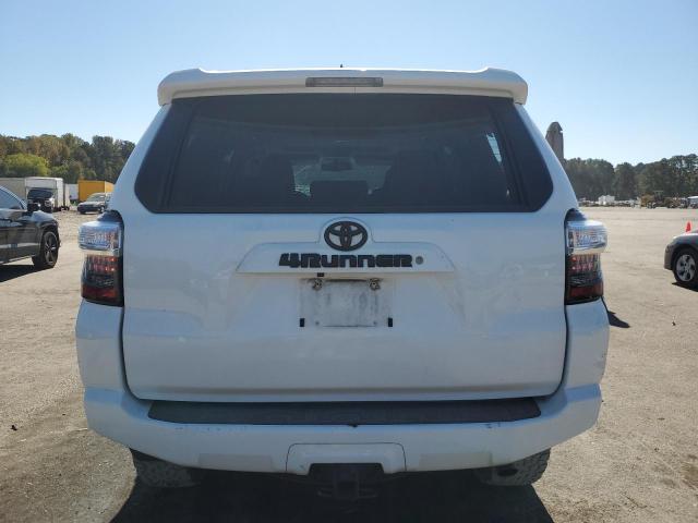 Photo 6 from auction – 2016 TOYOTA 4RUNNER SR with VIN JTEBU5JR7G5334459