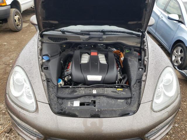 Photo 11 from auction – 2012 PORSCHE CAYENNE S with VIN WP1AE2A29CLA93474
