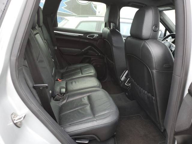 Photo 11 from auction – 2012 PORSCHE CAYENNE S with VIN WP1AB2A29CLA51850