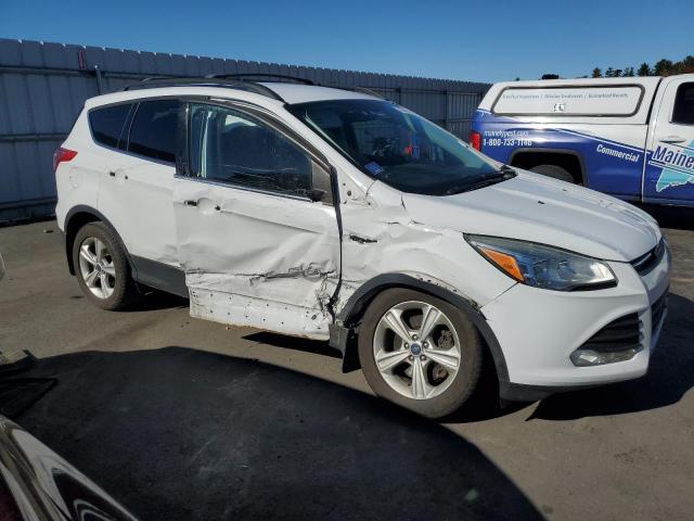 Photo 4 from auction – 2014 FORD ESCAPE SE with VIN 1FMCU9GX2EUE04843