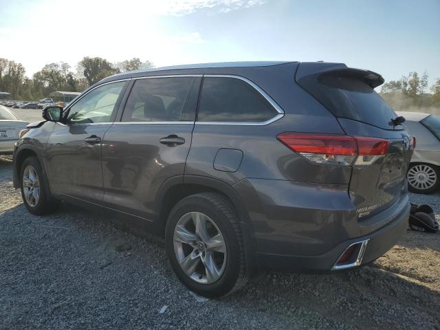 Photo 2 from auction – 2017 TOYOTA HIGHLANDER with VIN 5TDDZRFH6HS412540