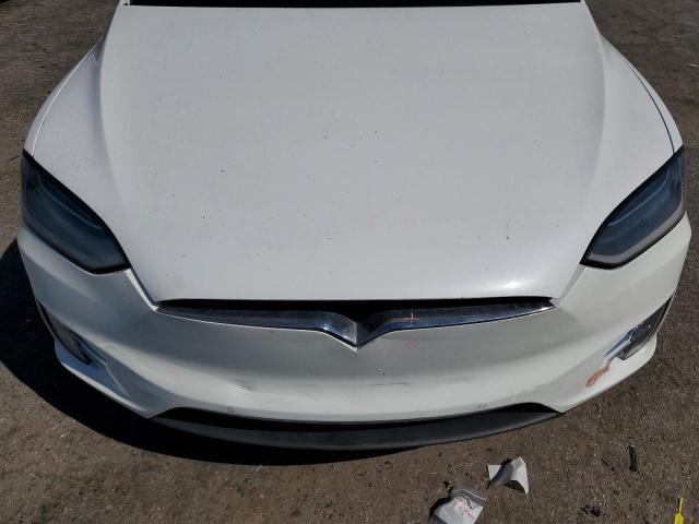 Photo 12 from auction – 2017 TESLA MODEL X with VIN 5YJXCBE28HF054123