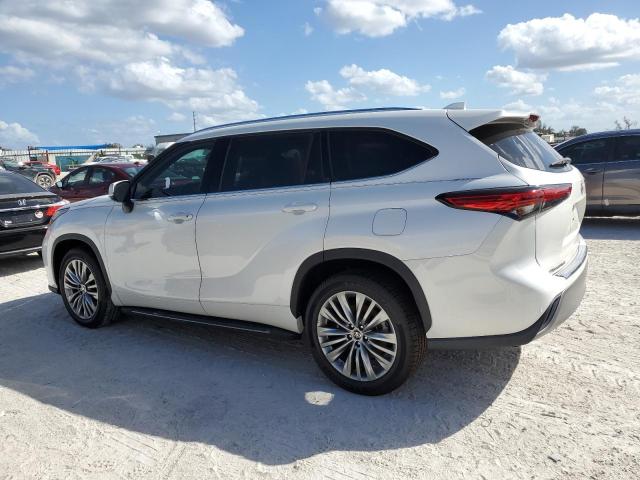 Photo 2 from auction – 2021 TOYOTA HIGHLANDER with VIN 5TDFZRAH7MS045125