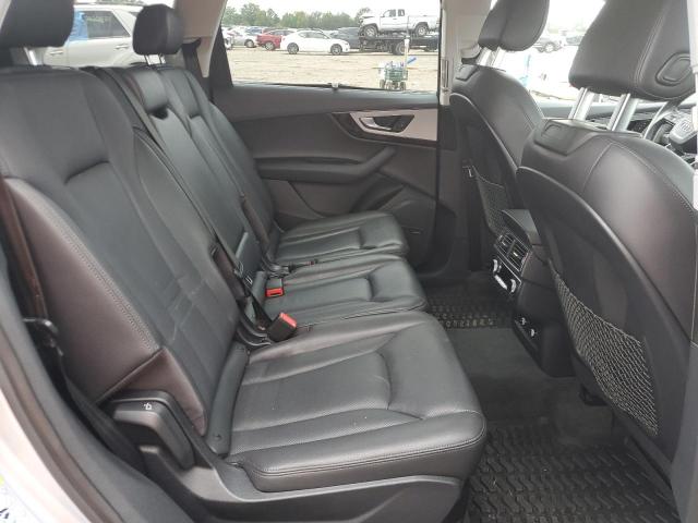 Photo 11 from auction – 2019 AUDI Q7 PREMIUM with VIN WA1LHAF77KD033308
