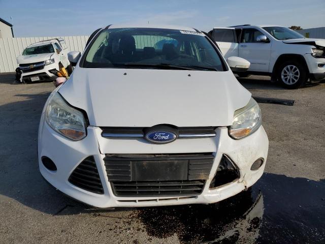 Снимка 5 от търг – 2014 FORD FOCUS SE с VIN 1FADP3F28EL396665
