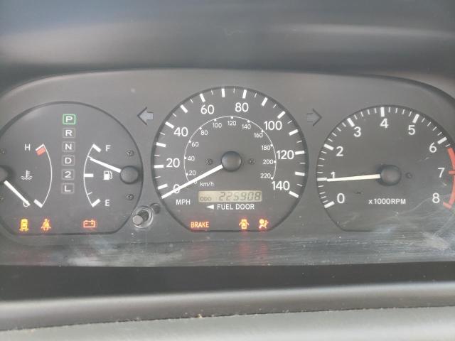 Photo 9 from auction – 2000 TOYOTA CAMRY CE with VIN 4T1BG22K5YU659366