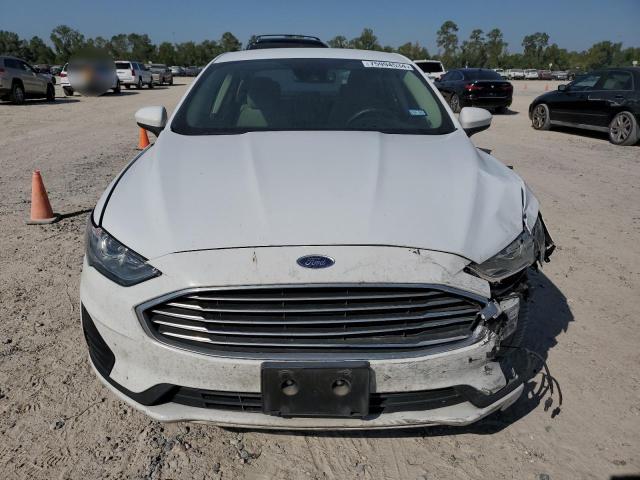 Photo 5 from auction – 2019 FORD FUSION S with VIN 3FA6P0G70KR283100