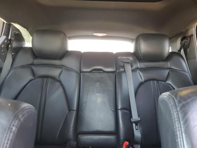 Photo 10 from auction – 2017 LINCOLN MKT with VIN 2LMHJ5NK2HBL00429