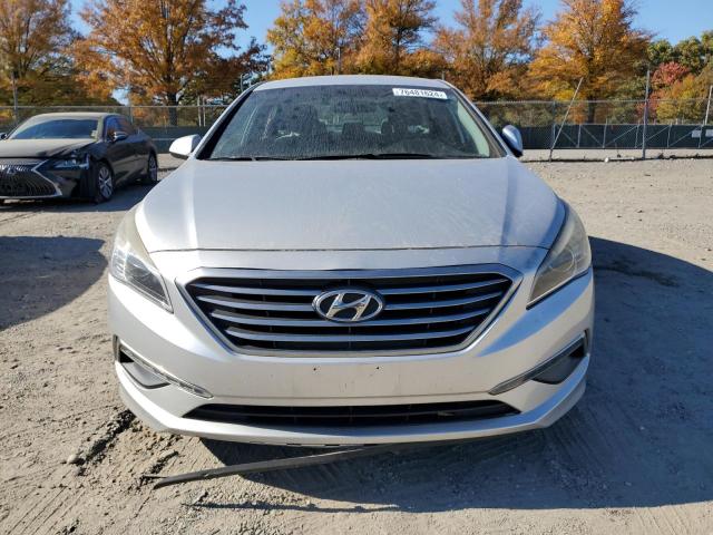 Photo 5 from auction – 2015 HYUNDAI SONATA SE with VIN 5NPE24AF2FH259353
