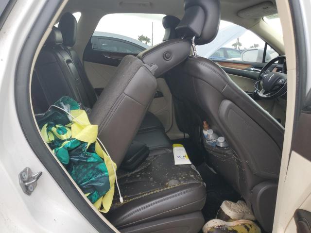Photo 11 from auction – 2015 LINCOLN MKC with VIN 5LMTJ2AH8FUJ46537