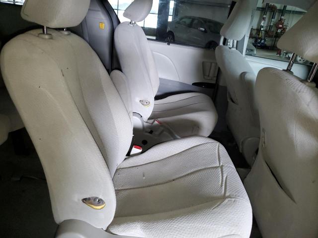 Photo 11 from auction – 2012 TOYOTA SIENNA LE with VIN 5TDJK3DC6CS038838