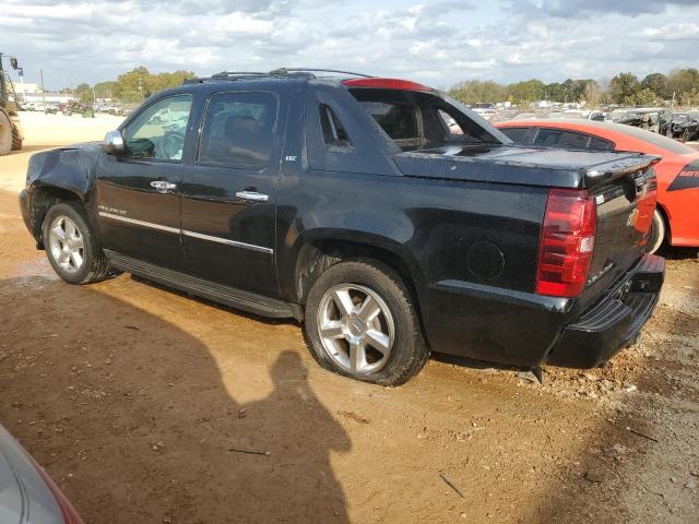 Photo 2 from auction – 2012 CHEVROLET AVALANCHE with VIN 3GNMCGE06CG135114