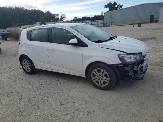 Photo 4 from auction – 2017 CHEVROLET SONIC with VIN 1G1JG6SH6H4172181