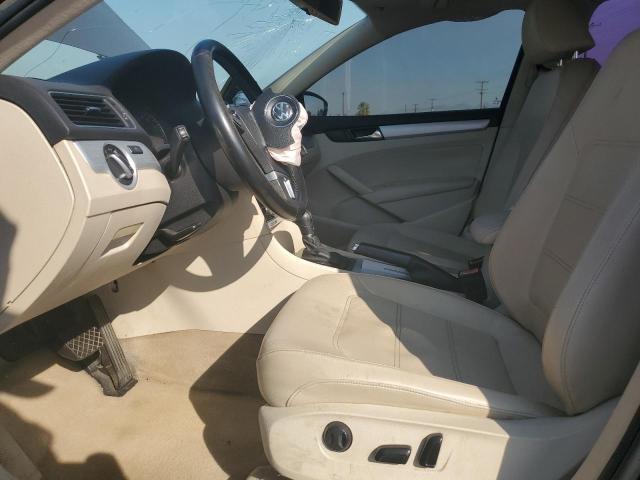 Photo 7 from auction – 2012 VOLKSWAGEN PASSAT SE with VIN 1VWBP7A36CC011073