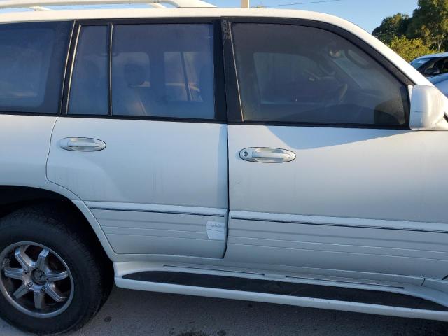 Photo 12 from auction – 2003 LEXUS LX 470 with VIN JTJHT00W433532415