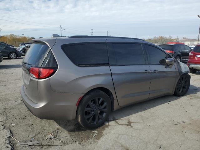 Photo 3 from auction – 2018 CHRYSLER PACIFICA T with VIN 2C4RC1EG0JR260643