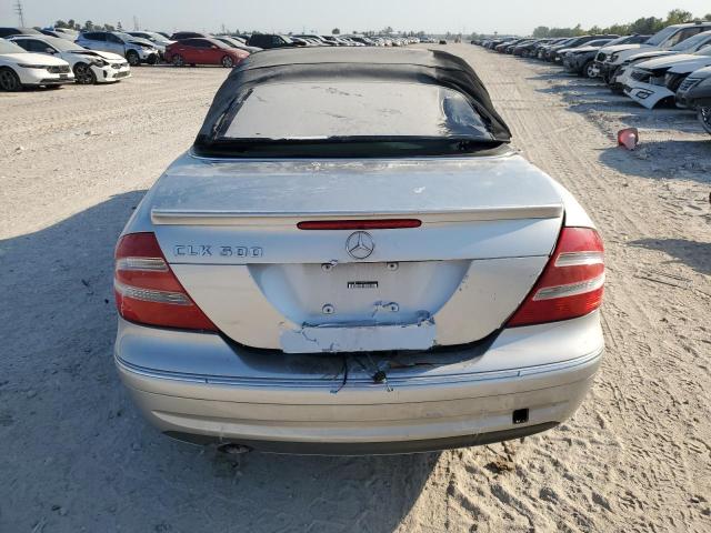 Photo 6 from auction – 2005 MERCEDES-BENZ CLK 500 with VIN WDBTK75G15T034331
