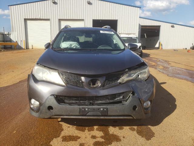 Photo 12 from auction – 2015 TOYOTA RAV4 with VIN 2T3YFREV9FW196292