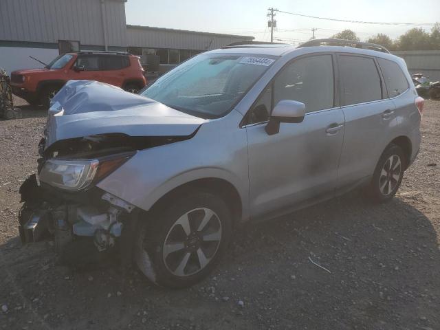 SUBARU FORESTER 2 2017 with VIN JF2SJARC8HH488993 - Photo from auction
