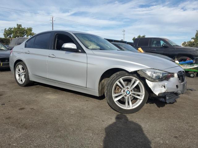 Photo 4 from auction – 2016 BMW 320 I with VIN WBA8E1G55GNT37835