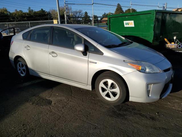 Photo 4 from auction – 2013 TOYOTA PRIUS with VIN JTDKN3DU0D0355460