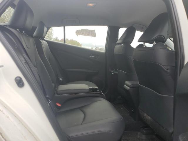 Photo 11 from auction – 2018 TOYOTA PRIUS PRIM with VIN JTDKARFP7J3070660