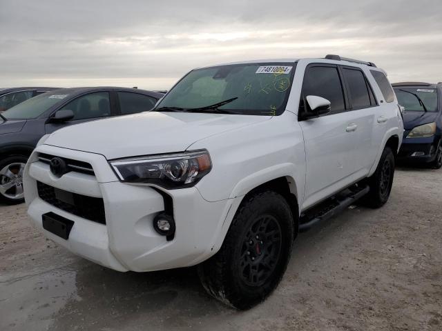 TOYOTA 4RUNNER SR 2022 with VIN JTEFU5JR5N5269903 - Photo from auction