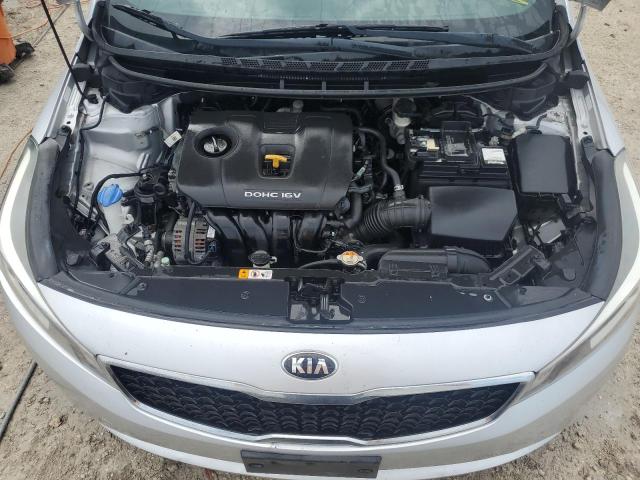 Photo 11 from auction – 2018 KIA FORTE LX with VIN 3KPFL4A78JE273491
