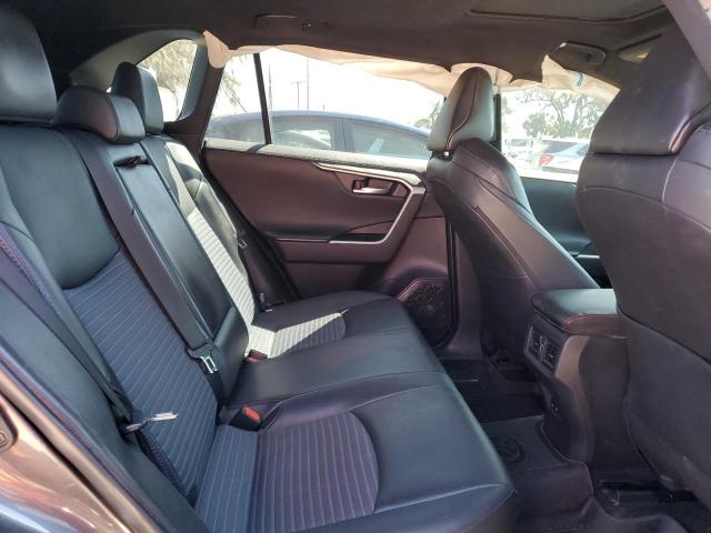 Photo 11 from auction – 2022 TOYOTA RAV4 XSE with VIN 2T3E6RFV1NW030591