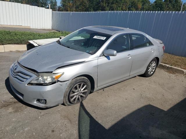 TOYOTA CAMRY BASE 2011 с VIN 4T1BF3EK4BU220641 - Снимка от търг