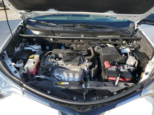 Photo 12 from auction – 2018 TOYOTA RAV4 LE with VIN 2T3ZFREV6JW514902