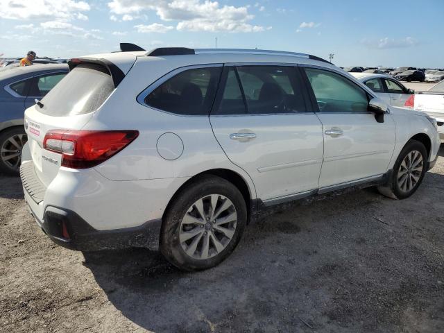 Photo 3 from auction – 2019 SUBARU OUTBACK TO with VIN 4S4BSATC3K3306055