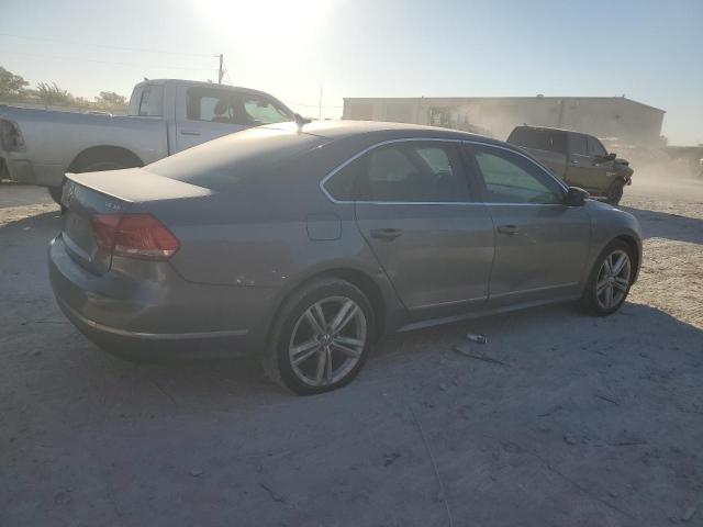 Photo 3 from auction – 2015 VOLKSWAGEN PASSAT SE with VIN 1VWBS7A35FC014825