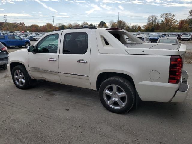 Photo 2 from auction – 2012 CHEVROLET AVALANCHE with VIN 3GNTKGE76CG188150