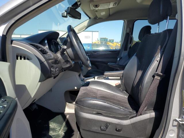 Photo 7 from auction – 2015 CHRYSLER TOWN & COU with VIN 2C4RC1JG7FR742099
