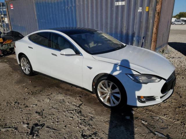 Photo 4 from auction – 2014 TESLA MODEL S with VIN 5YJSA1H18EFP32765
