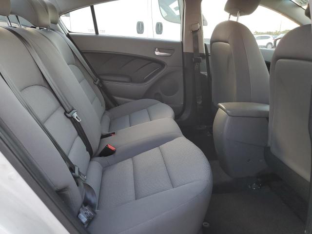 Photo 10 from auction – 2017 KIA FORTE LX with VIN 3KPFK4A70HE069006