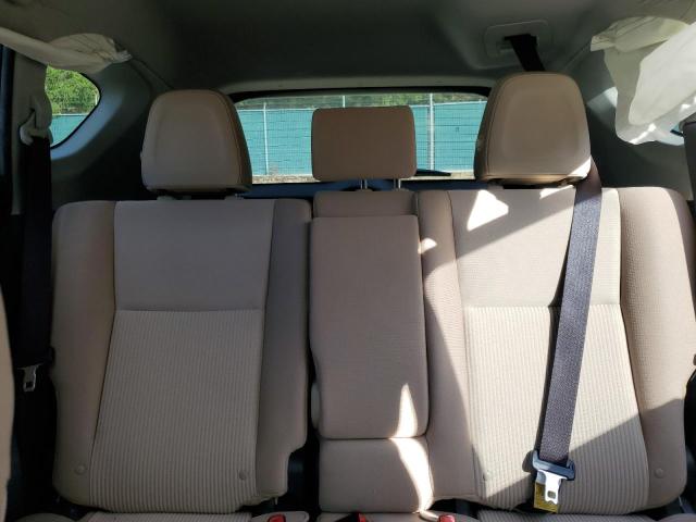 Photo 10 from auction – 2015 TOYOTA RAV4 XLE with VIN JTMRFREV3FD115479