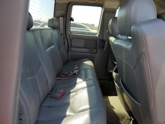 Photo 10 from auction – 2004 CHEVROLET SILVERADO with VIN 1GCHK29G24E143369