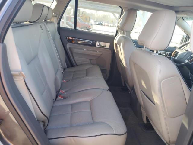 Photo 11 from auction – 2010 LINCOLN MKX with VIN 2LMDJ8JC3ABJ24317