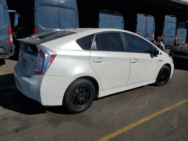 Photo 3 from auction – 2015 TOYOTA PRIUS with VIN JTDKN3DU1F0444666