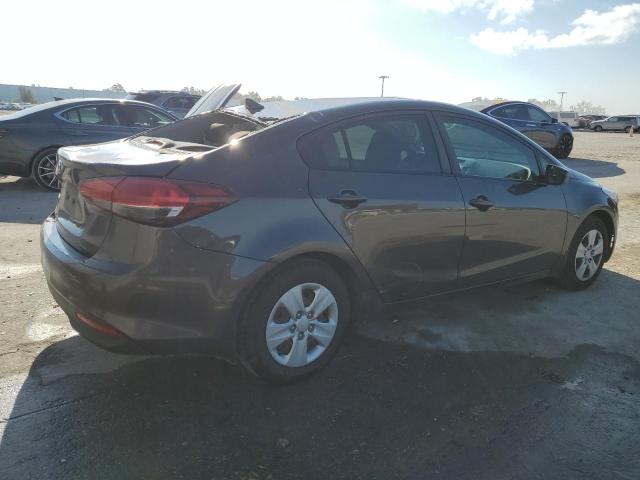 Photo 3 from auction – 2017 KIA FORTE LX with VIN 3KPFK4A79HE082210