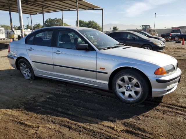 Photo 4 from auction – 2001 BMW 325 I with VIN WBAAN37401NE56360