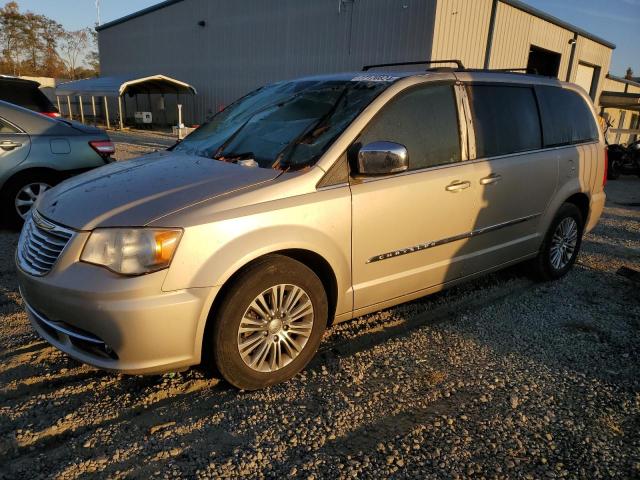 Photo 1 from auction – 2014 CHRYSLER TOWN & COU with VIN 2C4RC1CG1ER328845