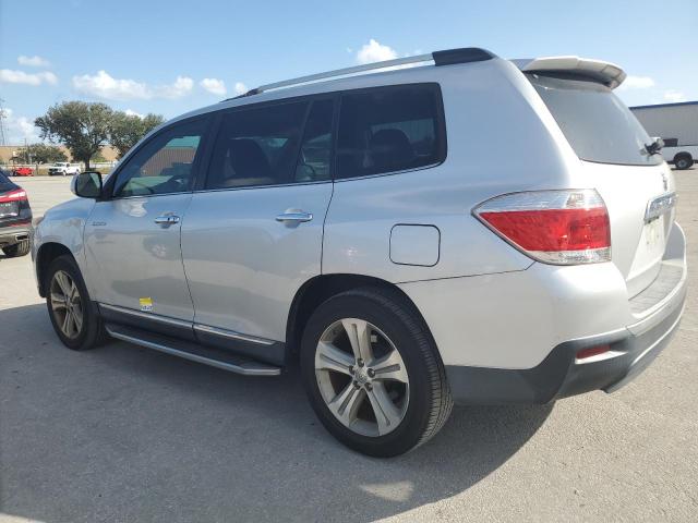 Photo 2 from auction – 2013 TOYOTA HIGHLANDER with VIN 5TDYK3EHXDS114197