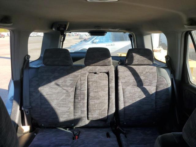 Photo 10 from auction – 2002 HONDA CR-V LX with VIN SHSRD784X2U012424