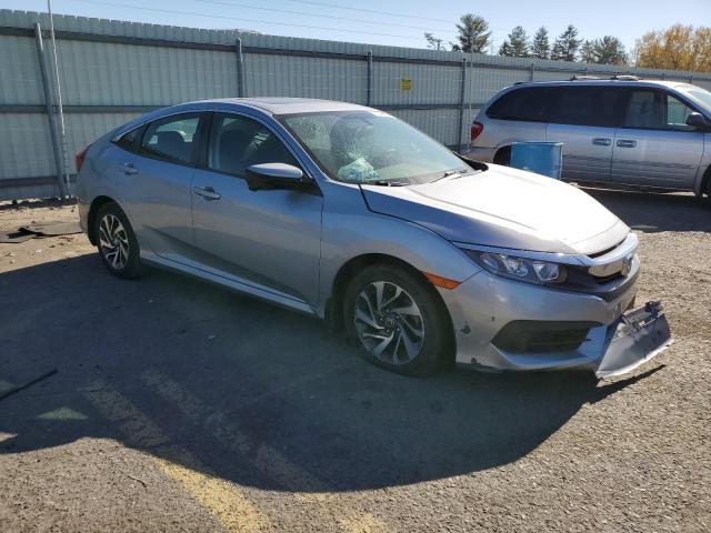 Photo 4 from auction – 2017 HONDA CIVIC EX with VIN 2HGFC2F72HH548611