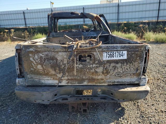 Photo 6 from auction – 2005 CHEVROLET SILVERADO with VIN 2GCEK13T851135007