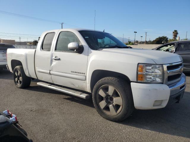 Photo 4 from auction – 2011 CHEVROLET SILVERADO with VIN 1GCRCSE05BZ136562