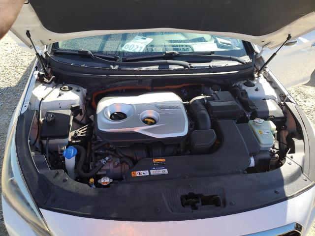 Photo 11 from auction – 2016 HYUNDAI SONATA HYB with VIN KMHE24L18GA019150